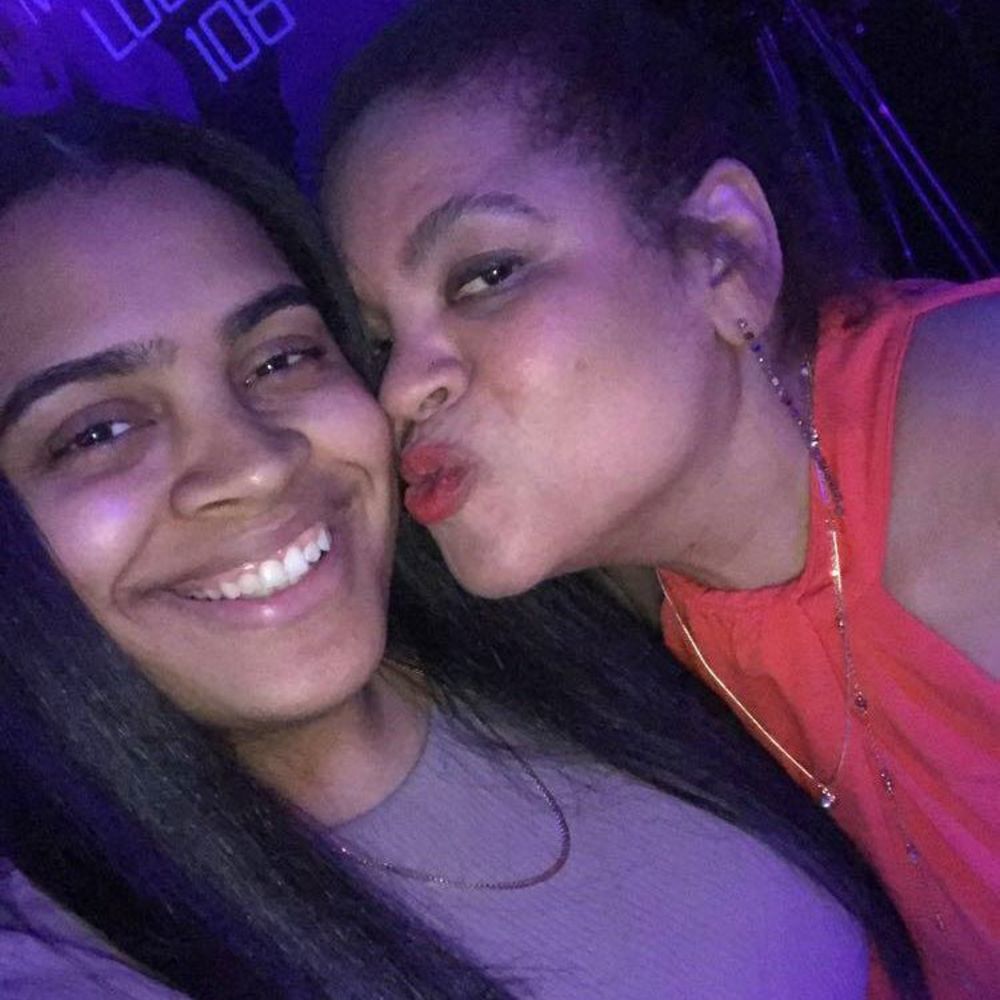 Meet your Posher, Aliana